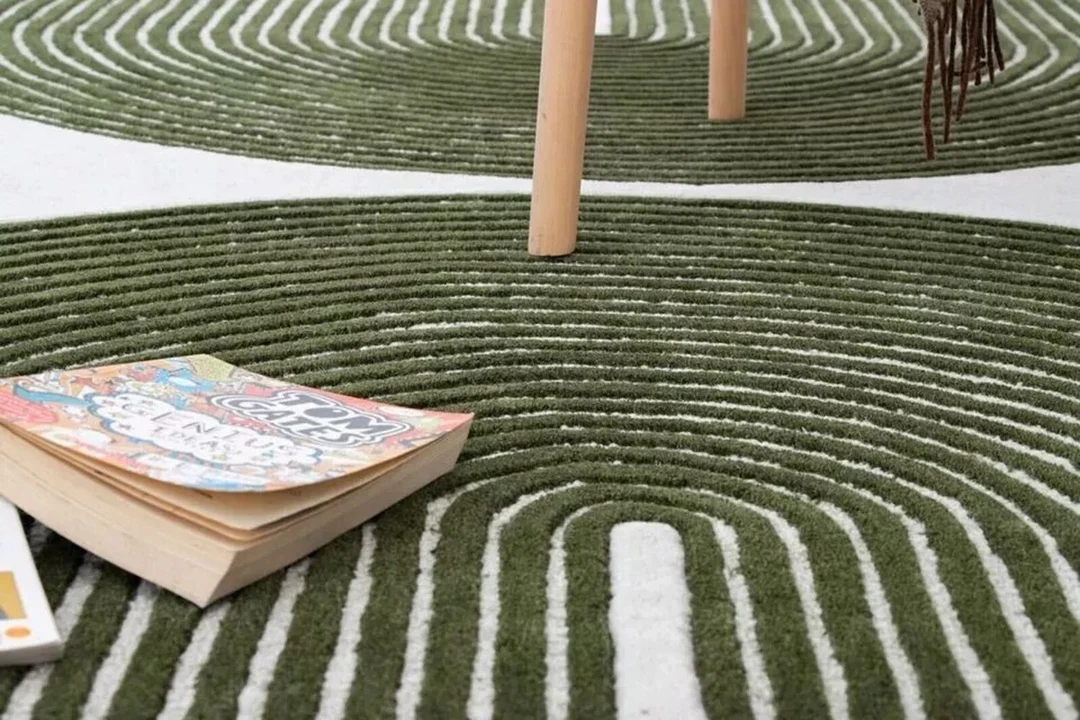 Viper Olive Hand Tufted