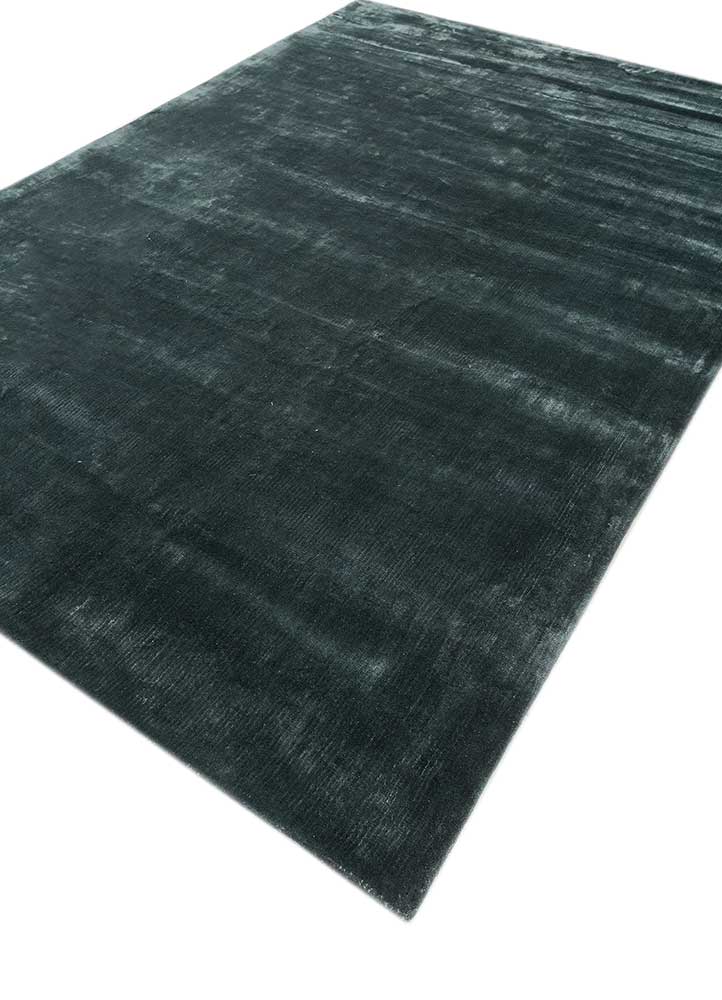 Cera Solid Texture Rug