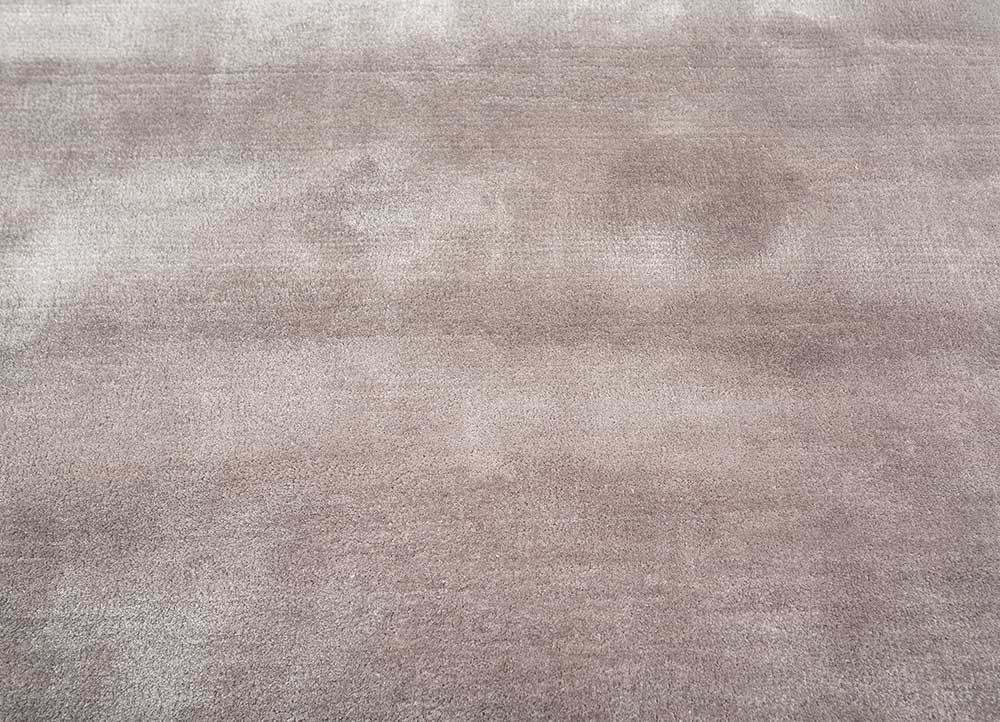 Cera Solid Texture Rug