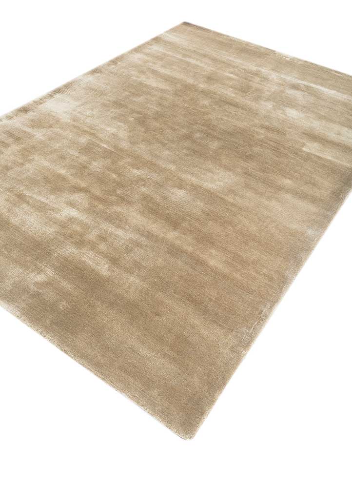Cera Solid Texture Rug